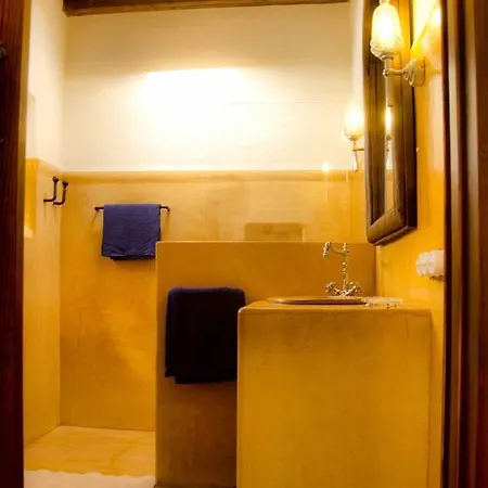Casa Olivos Мачер