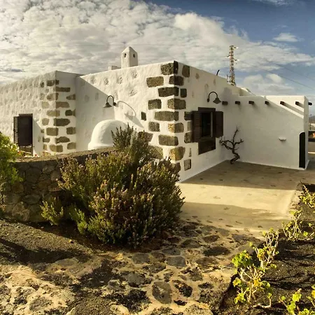 Casa Olivos Мачер